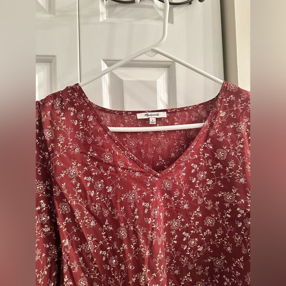 Madewell Cottagecore Floral V-Neck Top - Deep Plum / Burgundy - Size Large - Picture 4 of 9